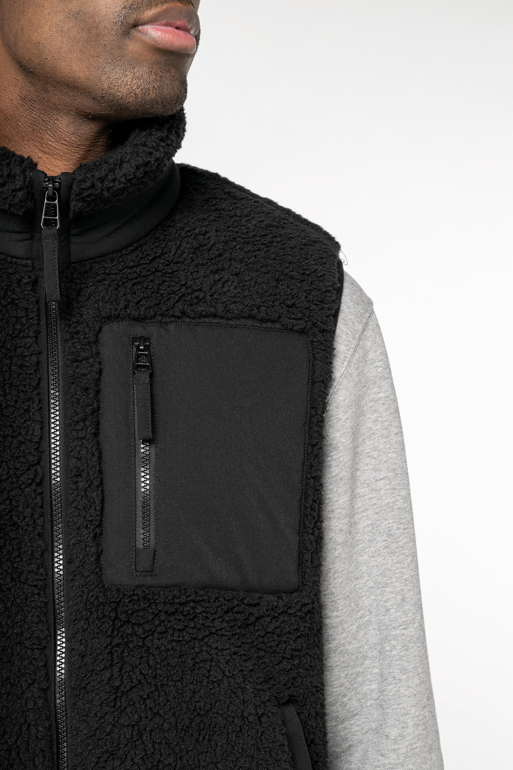 Bodywarmer écoresponsable en sherpa unisexe- Native SPIRIT – Image 2